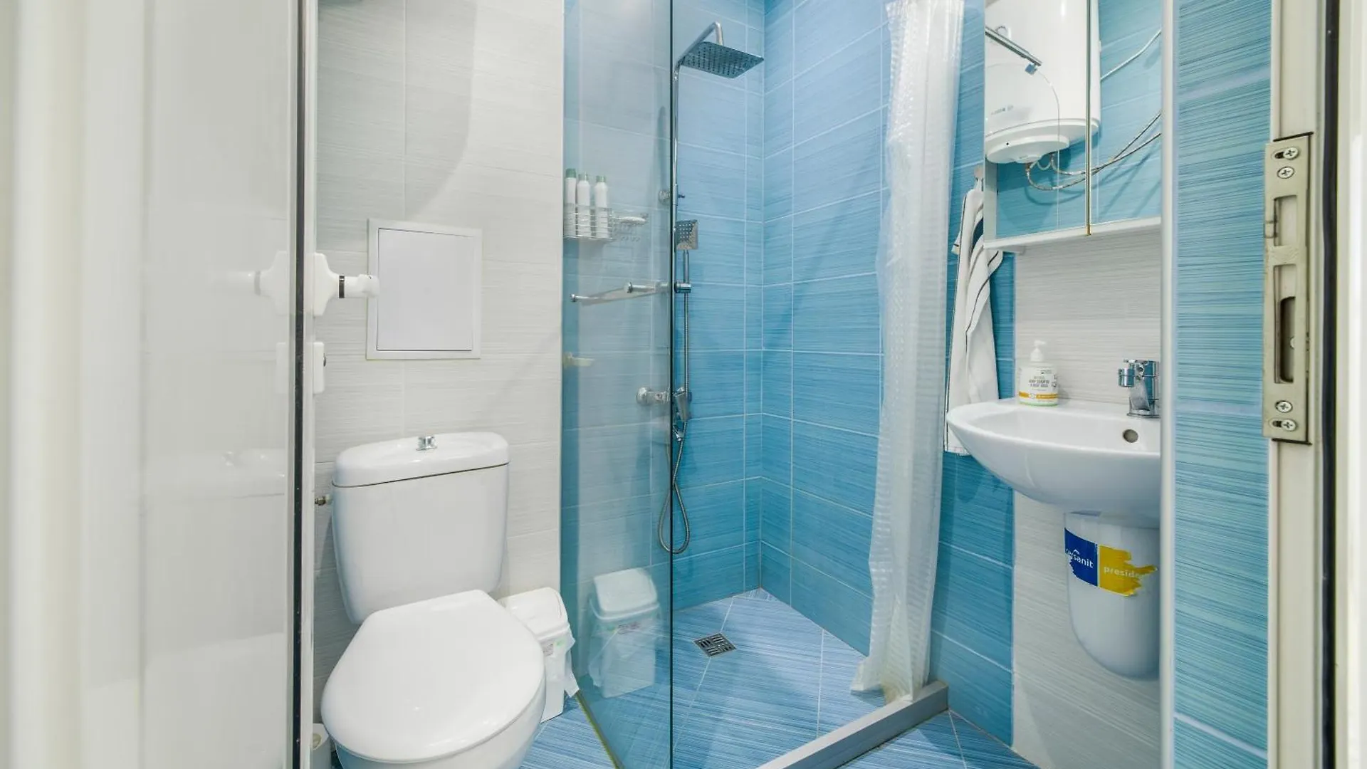 City View Apartment + Parking 索菲亞 0*,  保加利亚